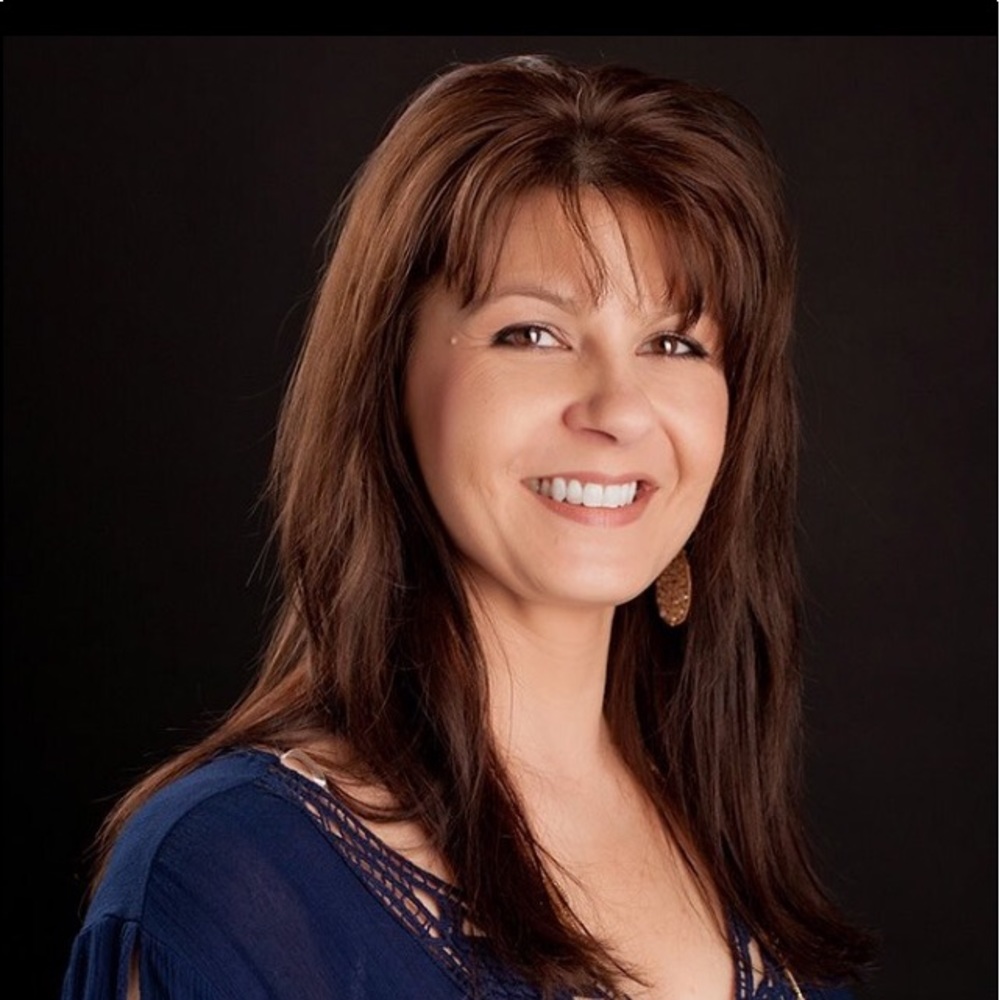 Meet your Posher, Tonia